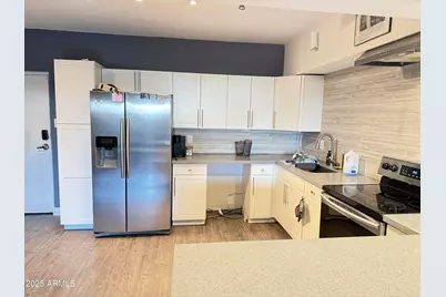 357 E Thomas Road #A105, Phoenix, AZ 85012 - Photo 11