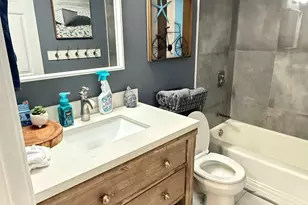 357 E Thomas Rd, Phoenix, AZ 85012 - Photo 21