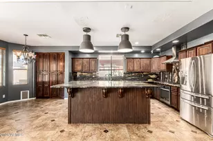 15826 W Mercer Ln, Surprise, AZ 85379 - Photo 13