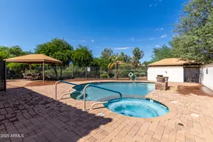 2950 W Louise Dr, Phoenix, AZ 85027 - Photo 25