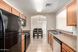 2950 W Louise Dr, Phoenix, AZ 85027 - Photo 11