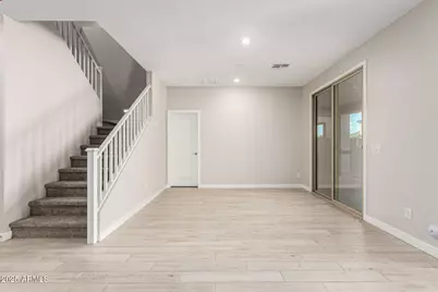 18378 W Villa Hermosa Lane, Surprise, AZ 85387 - Photo 5