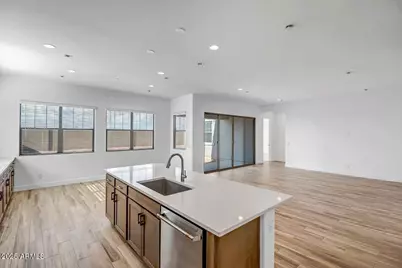 964 W Superstition Court, Queen Creek, AZ 85140 - Photo 15