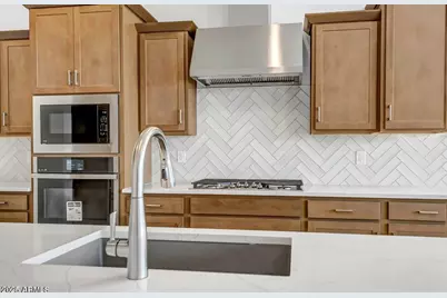 964 W Superstition Court, Queen Creek, AZ 85140 - Photo 9