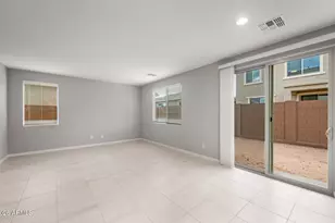 16481 W Whispering Wind Dr, Surprise, AZ 85387 - Photo 7