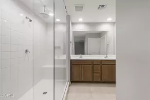 16481 W Whispering Wind Dr, Surprise, AZ 85387 - Photo 17