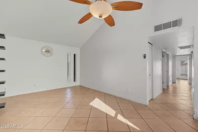 3736 W Mercer Lane, Phoenix, AZ 85029 - Photo 7