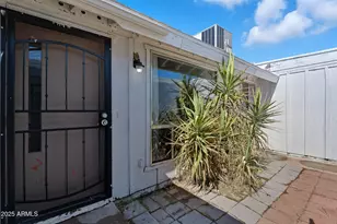 3736 W Mercer Ln, Phoenix, AZ 85029 - Photo 5