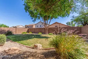 2537 W Red Fox Rd, Phoenix, AZ 85085 - Photo 27