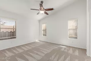 2537 W Red Fox Rd, Phoenix, AZ 85085 - Photo 13