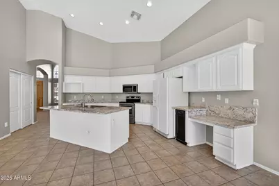 2069 E Sierra Madre Avenue, Gilbert, AZ 85296 - Photo 11