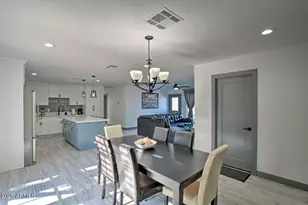 8637 E Palm Ln, Scottsdale, AZ 85257 - Photo 15