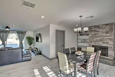 8637 E Palm Lane, Scottsdale, AZ 85257 - Photo 17