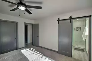 8637 E Palm Ln, Scottsdale, AZ 85257 - Photo 27