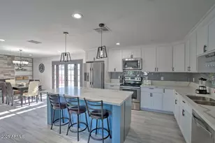 8637 E Palm Ln, Scottsdale, AZ 85257 - Photo 1