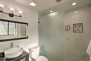 8637 E Palm Ln, Scottsdale, AZ 85257 - Photo 3