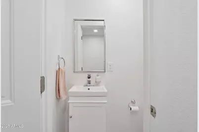 216 W Winged Foot Road, Phoenix, AZ 85023 - Photo 21