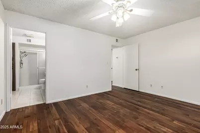 12820 N 113 Avenue #5, Youngtown, AZ 85363 - Photo 15