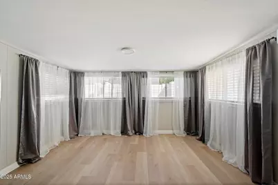 8716 E Mitchell Drive, Scottsdale, AZ 85251 - Photo 13