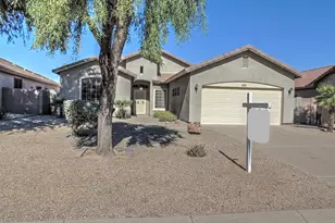 2860 E Pinto Valley Rd, San Tan Valley, AZ 85143 - Photo 1