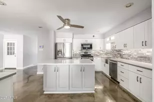 2116 W Keim Dr, Phoenix, AZ 85015 - Photo 17