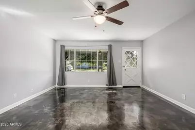 2116 W Keim Drive, Phoenix, AZ 85015 - Photo 7