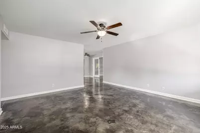 2116 W Keim Drive, Phoenix, AZ 85015 - Photo 9