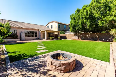 6410 W Buckskin Trail, Phoenix, AZ 85083 - Photo 1