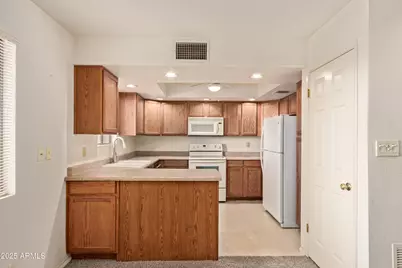 12222 N Paradise Village Parkway S #429, Phoenix, AZ 85032 - Photo 13