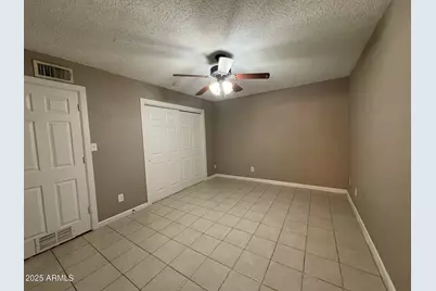 2735 W Tuckey Lane #2, Phoenix, AZ 85017 - Photo 7