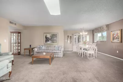 14818 N 103rd Avenue, Sun City, AZ 85351 - Photo 11