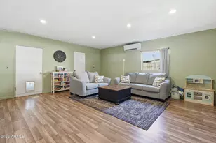 1262 S Jay Cir, Mesa, AZ 85204 - Photo 3