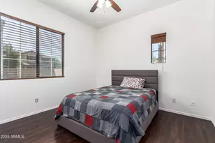 2541 E Wisteria Dr, Chandler, AZ 85286 - Photo 35