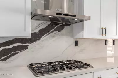 2541 E Wisteria Drive, Chandler, AZ 85286 - Photo 13