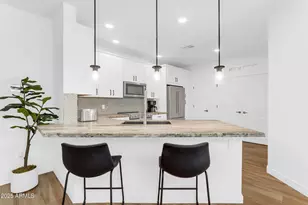 2511 W Queen Creek Rd, Chandler, AZ 85248 - Photo 1