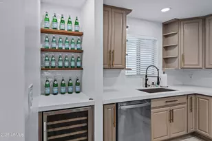 7308 N 7th Ave, Phoenix, AZ 85021 - Photo 13