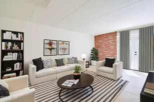 3416 N 44th St, Phoenix, AZ 85018 - Photo 1