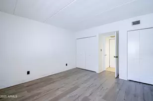 3416 N 44th St, Phoenix, AZ 85018 - Photo 13