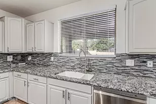 33575 N North Butte Dr, San Tan Valley, AZ 85144 - Photo 9