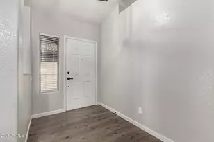 8739 E Natal Cir, Mesa, AZ 85209 - Photo 5
