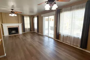 1670 E Gary Dr, Chandler, AZ 85225 - Photo 9