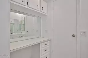 303 E South Mountain Ave, Phoenix, AZ 85042 - Photo 13