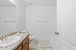 21066 N Wilford Ave, Maricopa, AZ 85138 - Photo 17