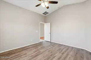 21066 N Wilford Ave, Maricopa, AZ 85138 - Photo 23