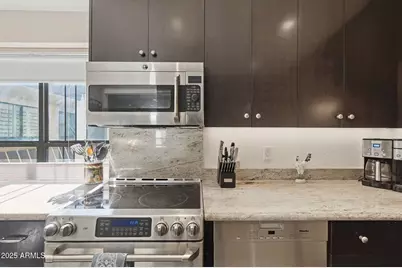 5110 N 31st Way #345, Phoenix, AZ 85016 - Photo 11