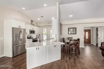 2041 E Marquette Drive, Gilbert, AZ 85234 - Photo 3