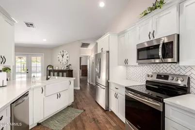 2041 E Marquette Drive, Gilbert, AZ 85234 - Photo 13