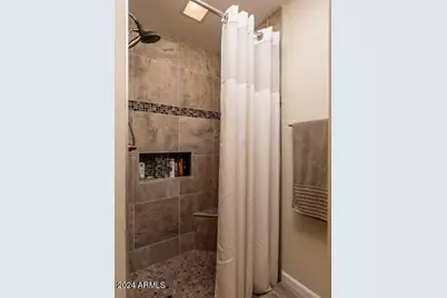 10606 N 8th Street, Phoenix, AZ 85020 - Photo 17