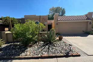 10606 North 8th St, Phoenix, AZ 85020 - Photo 1