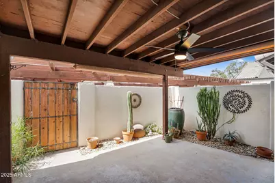 1138 E Kaler Drive, Phoenix, AZ 85020 - Photo 19